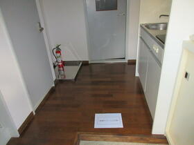 14/23 エントランス