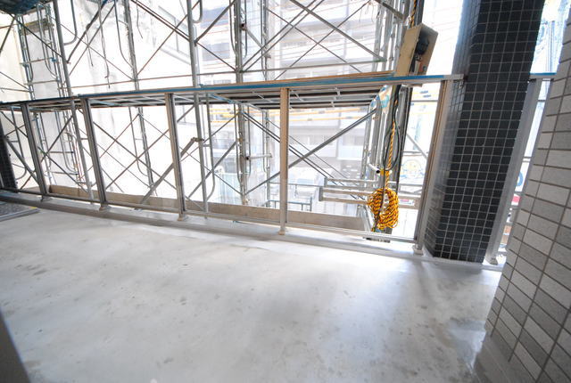 19/30 バルコニー