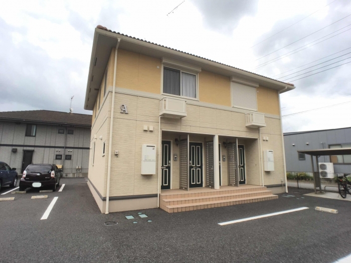 19/26 エントランス