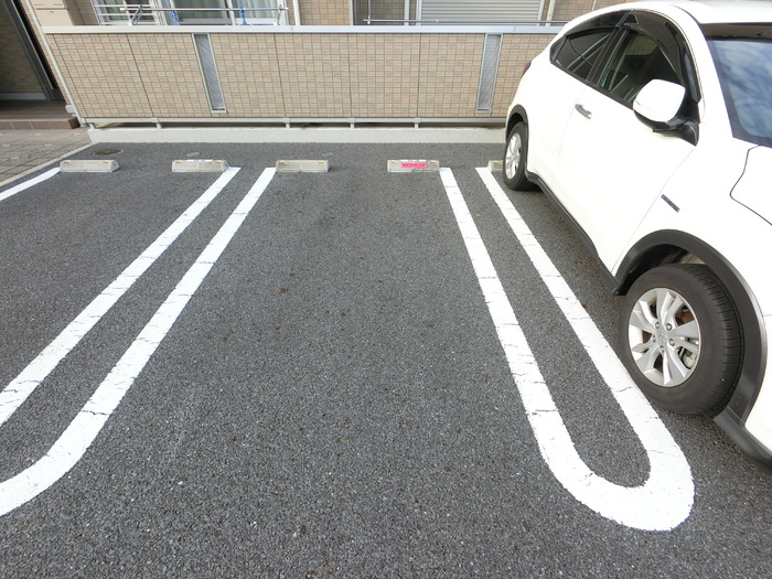 20/23 駐車場