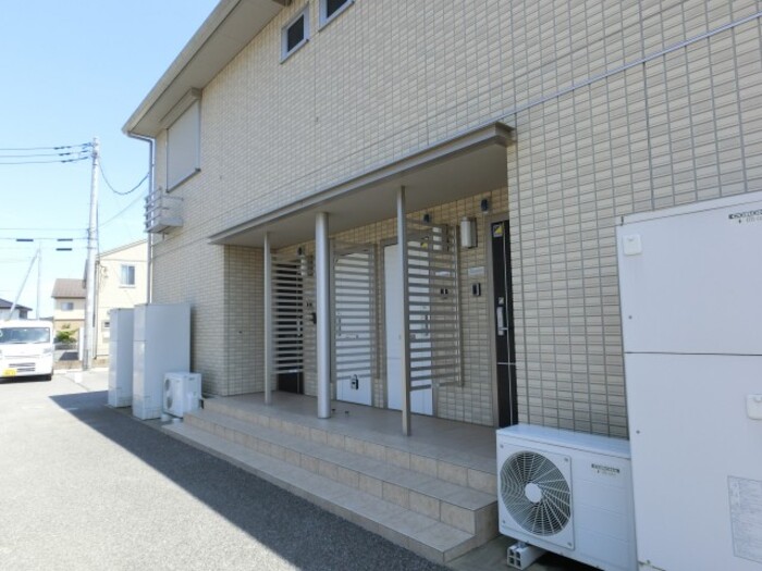 19/22 エントランス