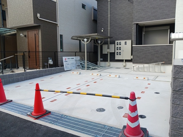14/20 駐車場