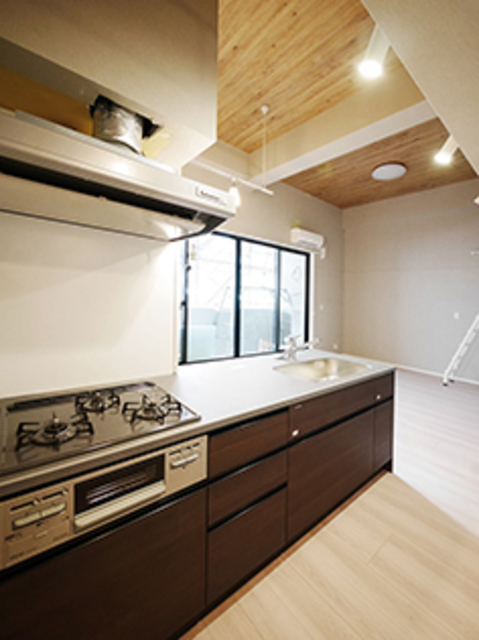 23/30 キッチン