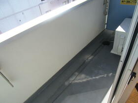 15/28 バルコニー