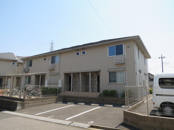 1/16 外観