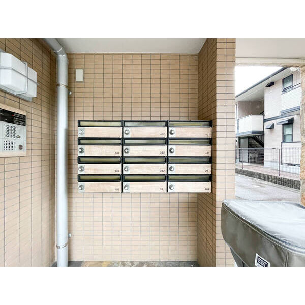 3/4 エントランス