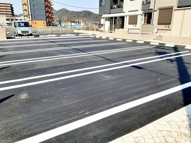 14/20 駐車場