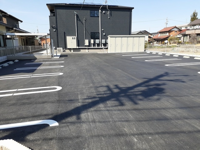 14/20 駐車場