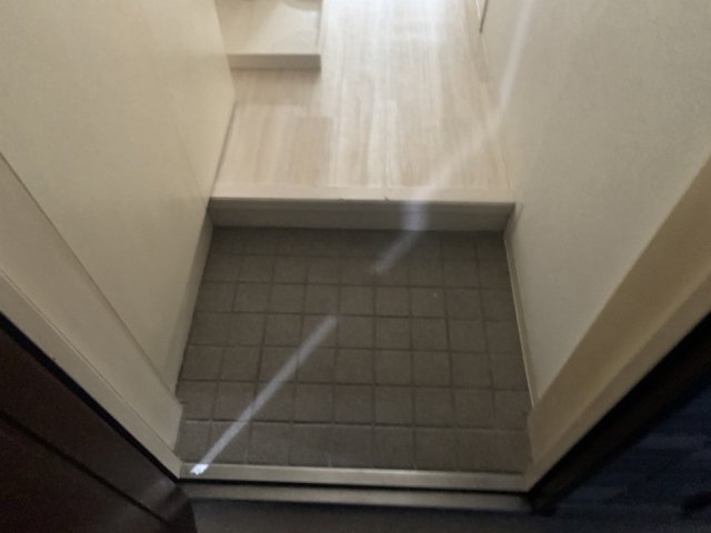 5/15 玄関