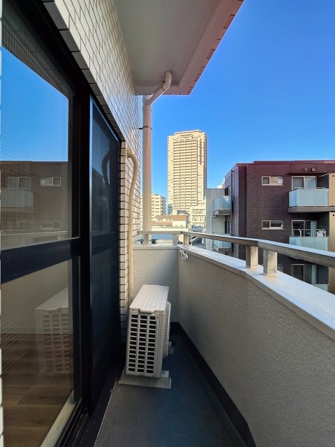 19/27 バルコニー