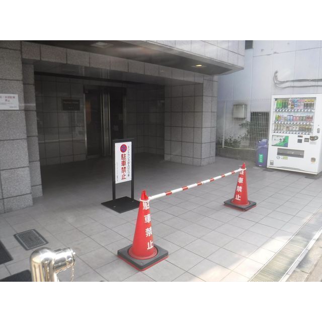 22/22 エントランス