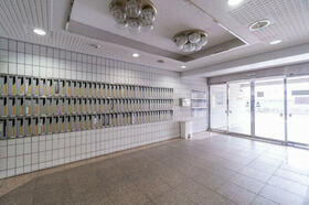 6/11 エントランス