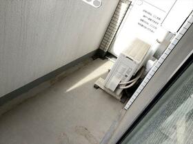 13/16 バルコニー