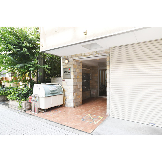 17/23 エントランス