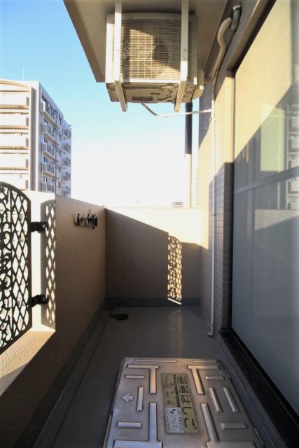 17/23 バルコニー
