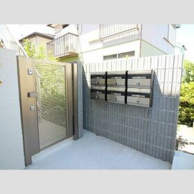 4/4 エントランス