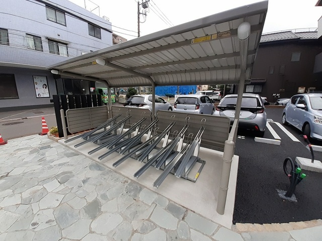 14/20 エントランス