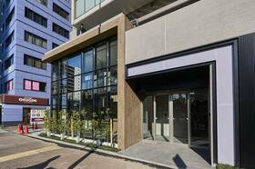 15/15 エントランス