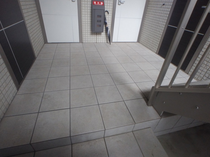 17/24 エントランス