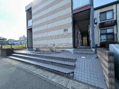 13/20 エントランス