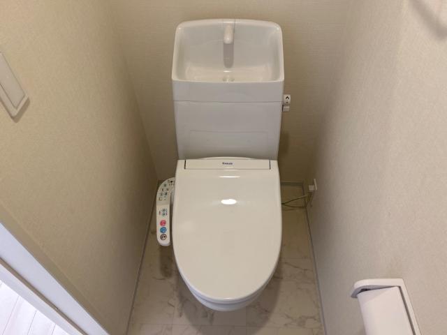 16/26 トイレ
