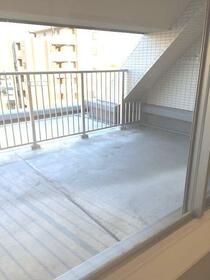 13/14 バルコニー