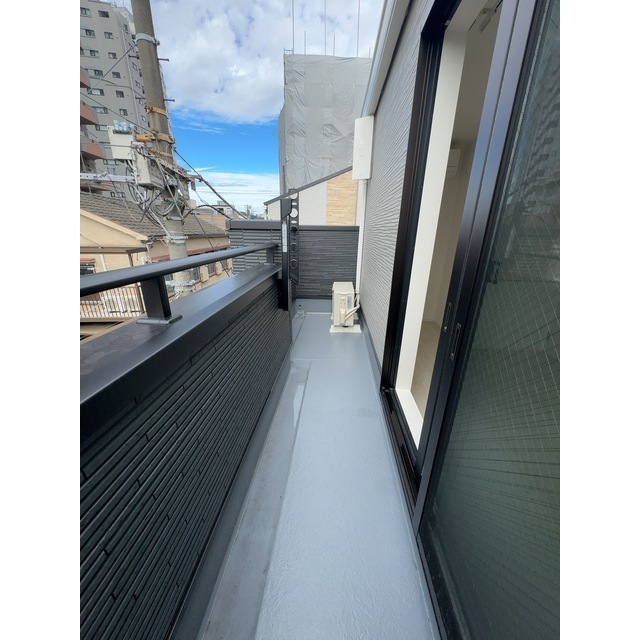 14/16 バルコニー