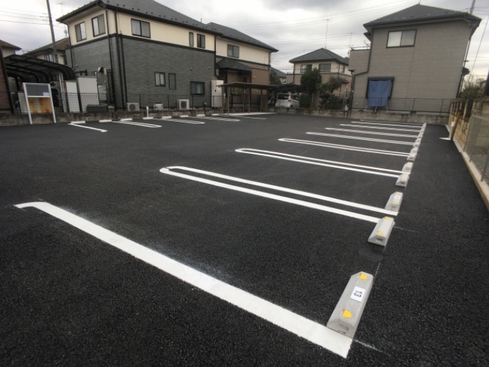 17/27 駐車場