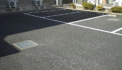 14/16 駐車場