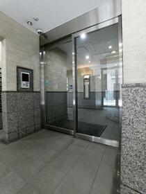 15/16 エントランス