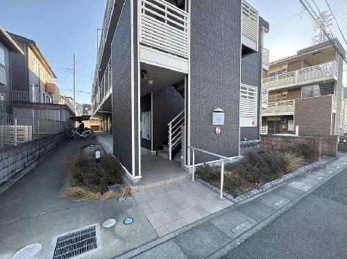 13/20 エントランス