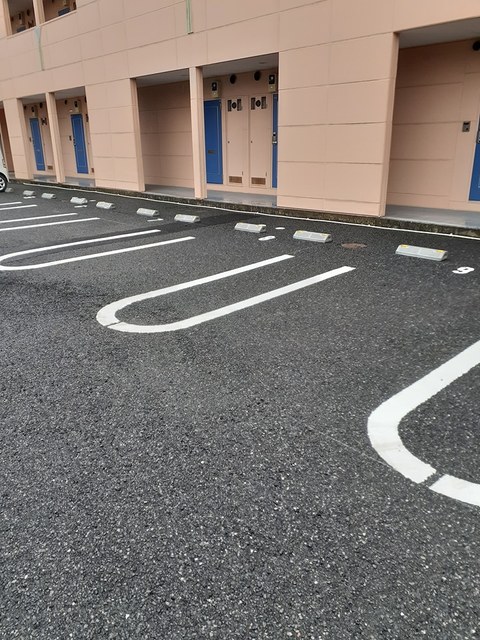 14/20 駐車場