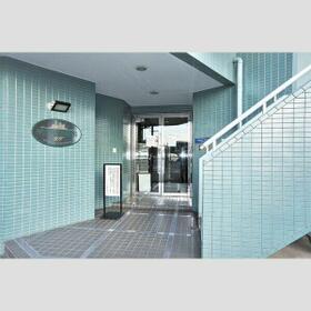 4/4 エントランス