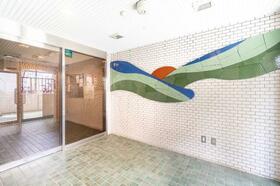 14/14 エントランス