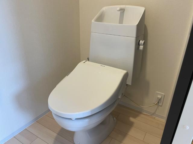 16/26 トイレ