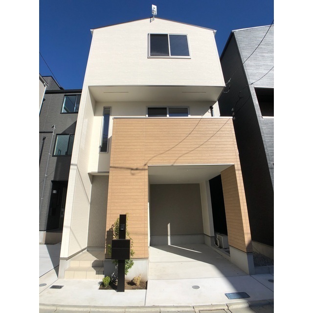 1/18 外観