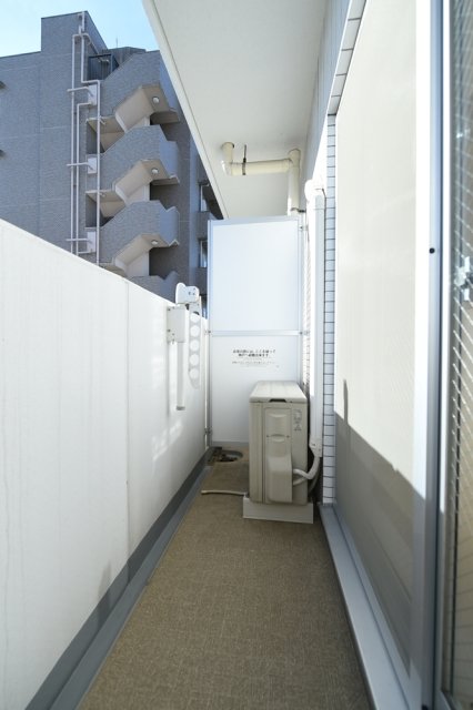 18/25 バルコニー