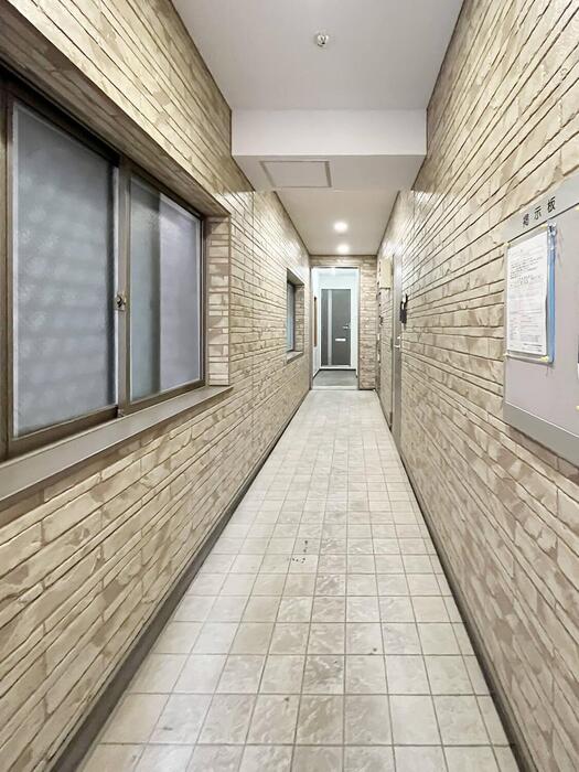 18/24 エントランス