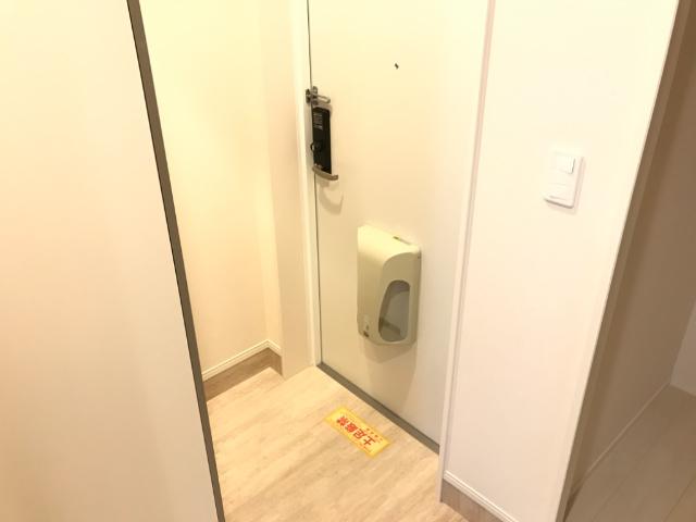 13/27 玄関