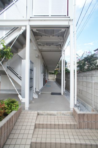 19/21 エントランス