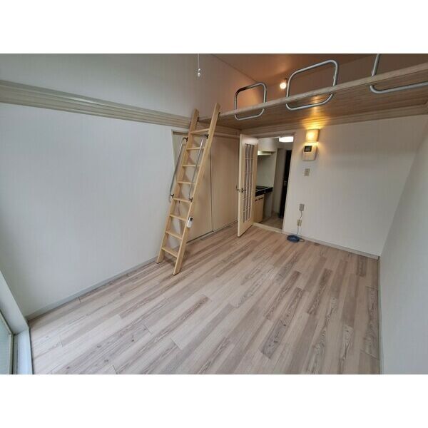 2/11 リビング/ダイニング