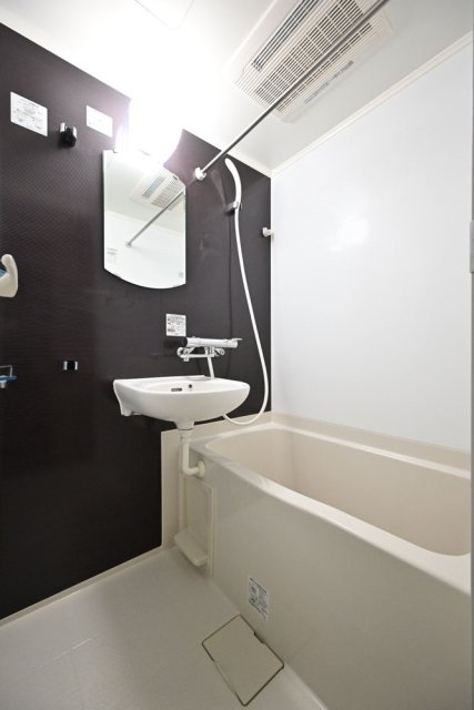 11/23 浴室