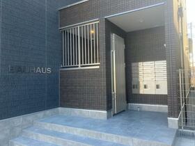 15/15 エントランス