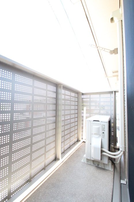 15/20 バルコニー