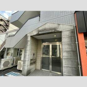 14/16 エントランス