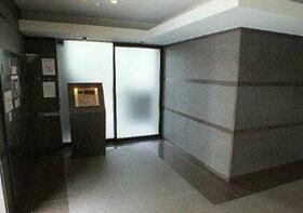 2/2 エントランス