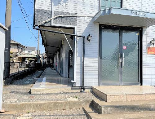 14/14 エントランス