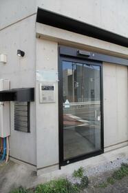 2/3 エントランス