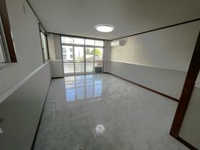 4/16 リビング/ダイニング