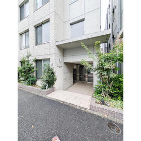 3/5 エントランス